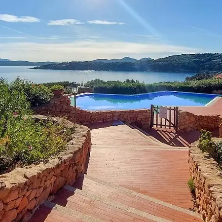 아파트 Design Overlooking The Bay