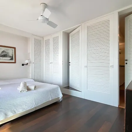 Design Overlooking The Bay *