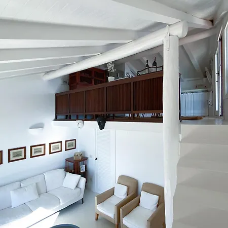 Design Overlooking The Bay *